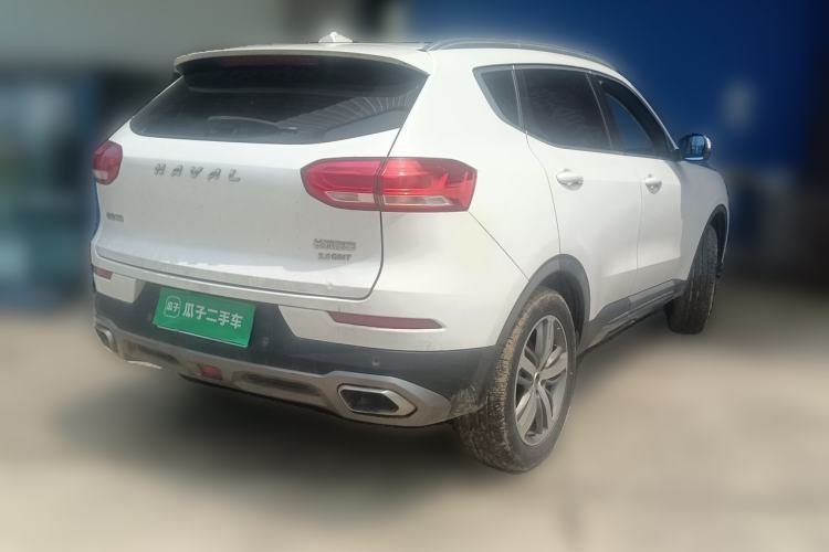 Used Haval H6 2017 Red Label 2.0T Automatic Two-Wheel Drive ZhiShang Model Rear Right 45 Deg