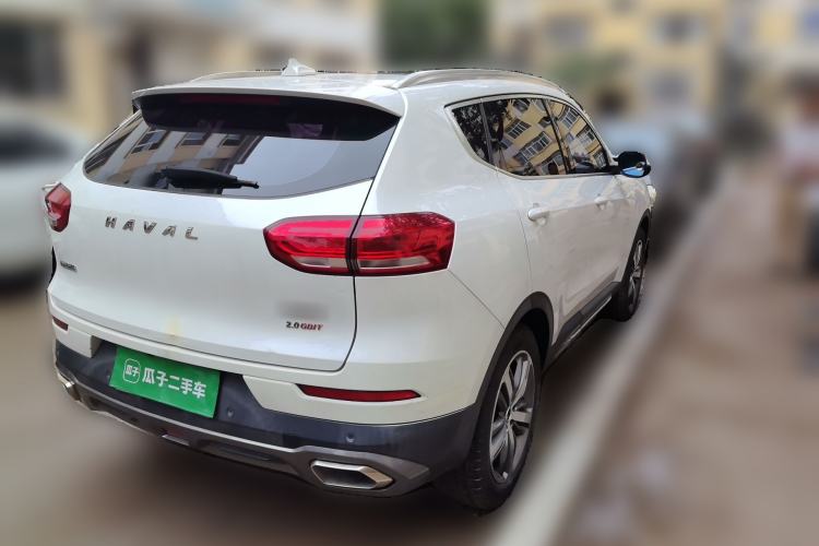 Used Haval H6 2017 Red Label 2.0T Automatic Two-Wheel Drive ZhiShang Model Rear Right 45 Deg