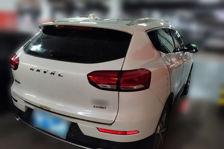 Used Haval H6 2017 Red Label 2.0T Automatic Two-Wheel Drive ZhiShang Model Rear Right 45 Deg