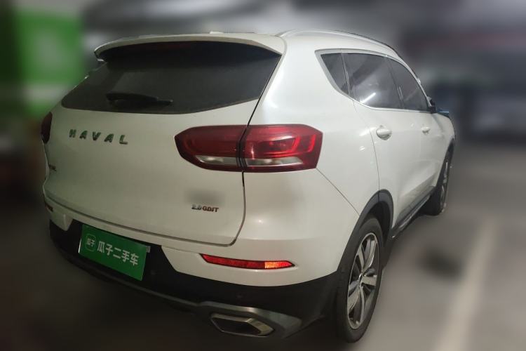 Used Haval H6 2017 Red Label 2.0T Automatic Two-Wheel Drive ZhiShang Model Rear Right 45 Deg