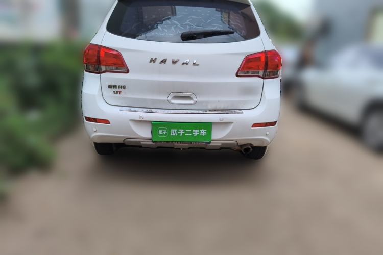 Used Haval H6 2017 Revised Blue-Label Sport Version 1.5T Automatic Two-Wheel Drive Luxury Trim Rear