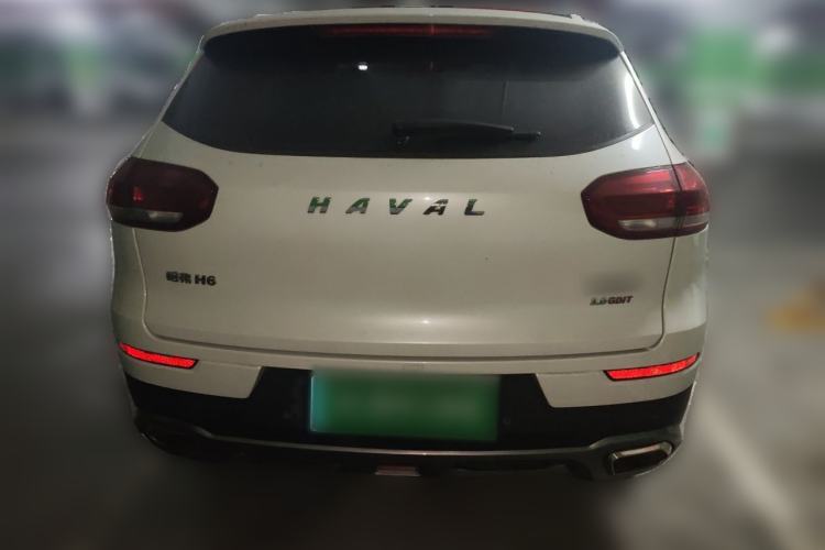 Used Haval H6 2017 Red Label 2.0T Automatic Two-Wheel Drive ZhiShang Model Rear
