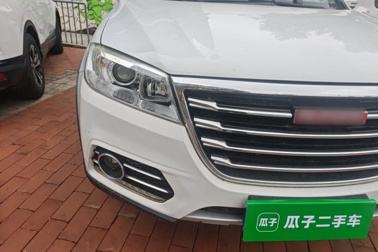 Used Haval H6 2017 Red-Label Sport Edition 1.5T Automatic Two-Wheel Drive Luxury Model Right Front Headlight