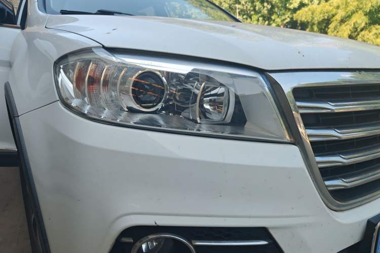 Used Haval H6 2017 Red-Label Sport Edition 1.5T Manual Two-Wheel Drive Elite Model Right Front Headlight