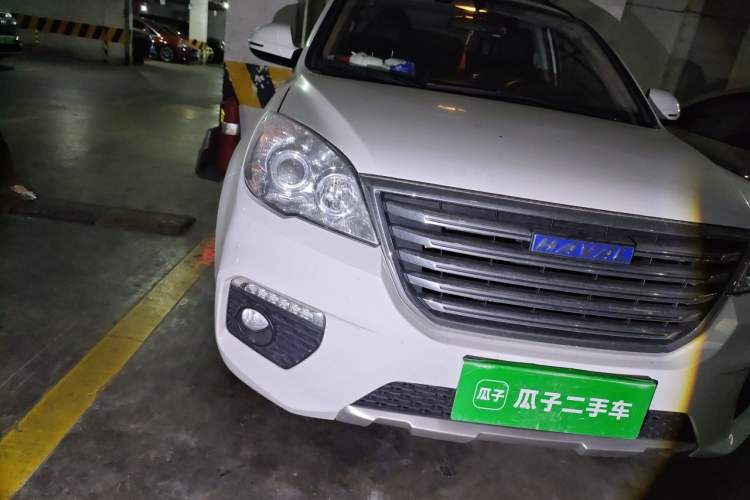 Used Haval H6 2017 Classic Edition 1.5T Automatic Two-Wheel Drive Elite Model Right Front Headlight