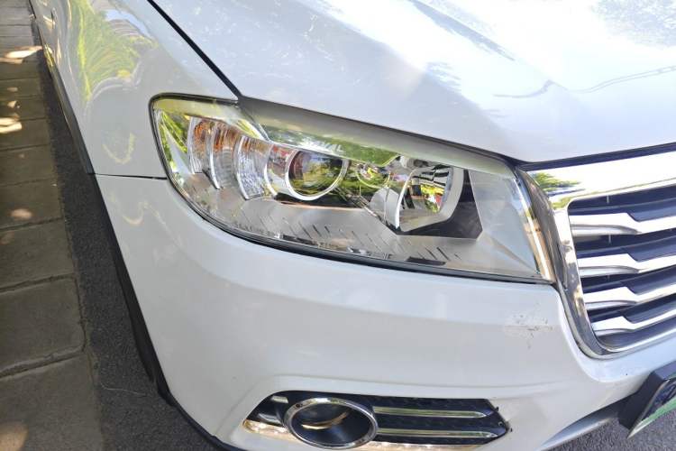 Used Haval H6 2017 Red-Label Sport Edition 1.5T Automatic Two-Wheel Drive Luxury Model Right Front Headlight
