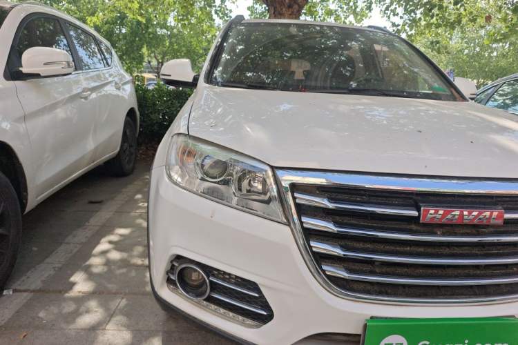 Used Haval H6 2017 Red-Label Sport Edition 1.5T Automatic Two-Wheel Drive Luxury Model Right Front Headlight