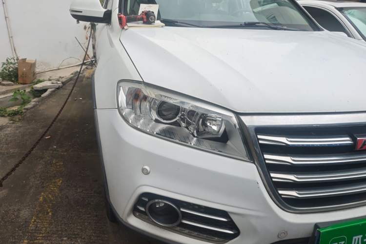 Used Haval H6 2017 Red-Label Sport Edition 1.5T Manual Two-Wheel Drive Prestige Model Right Front Headlight