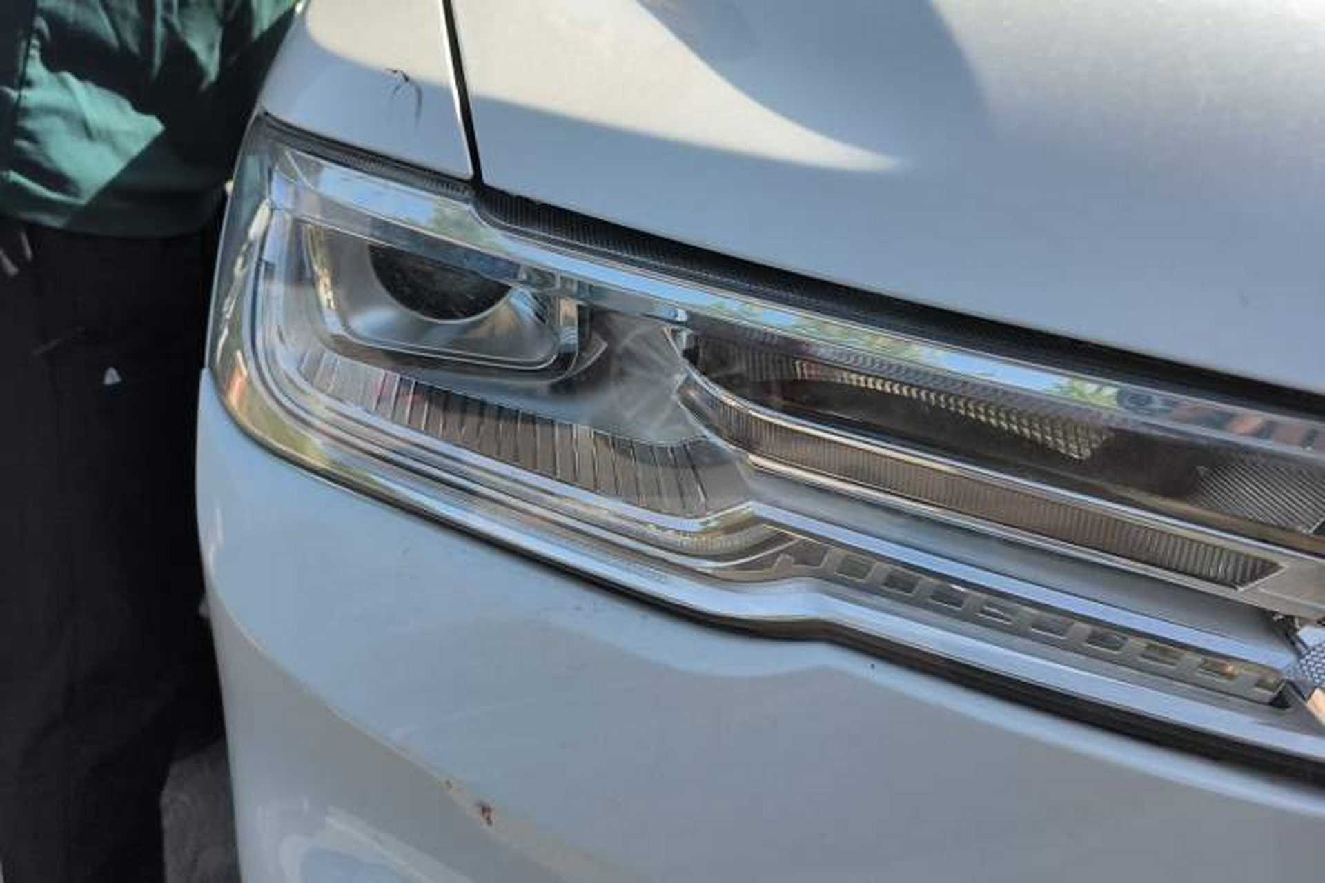 Used Haval H6 2017 Blue Label 2.0T Automatic Two-Wheel Drive Smart Edition Right Front Headlight