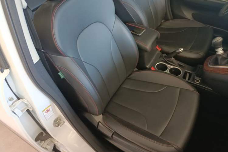 Used Haval H6 2017 Red-Label Sport Edition 1.5T Manual Two-Wheel Drive Elite Model Right Front Seat