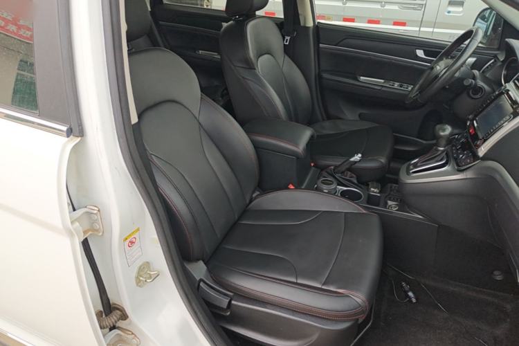 Used Haval H6 2017 Revised Blue-Label Sport Version 1.5T Automatic Two-Wheel Drive Luxury Trim Right Front Seat