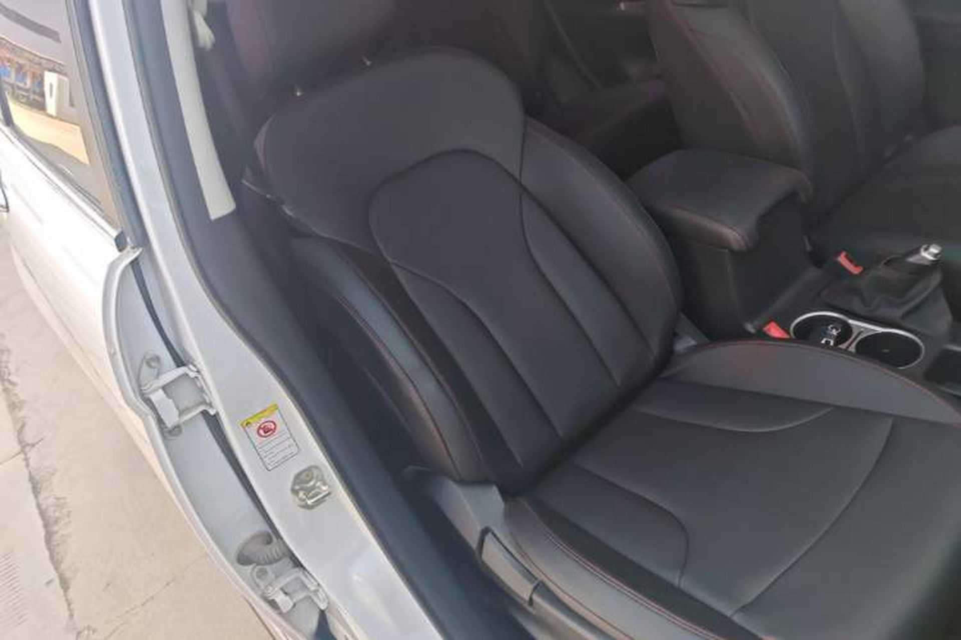 Used Haval H6 2017 Blue Label Sport Edition 1.5T Manual Two-Wheel Drive Elite Model Right Front Seat