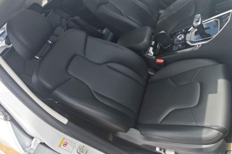 Used Haval H6 2017 Blue Label 2.0T Automatic Two-Wheel Drive Smart Edition Right Front Seat
