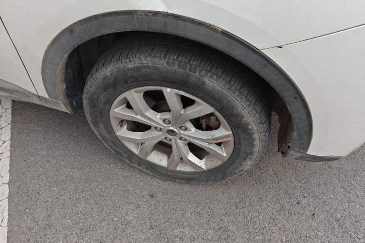 Used Haval H6 2017 Red-Label 1.3T Automatic Two-Wheel Drive Fashion Edition Right Front Wheel Hub