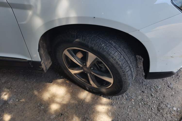 Used Haval H6 2017 Blue Label Sport Edition 1.5T Manual Two-Wheel Drive Elite Model Right Front Wheel Hub