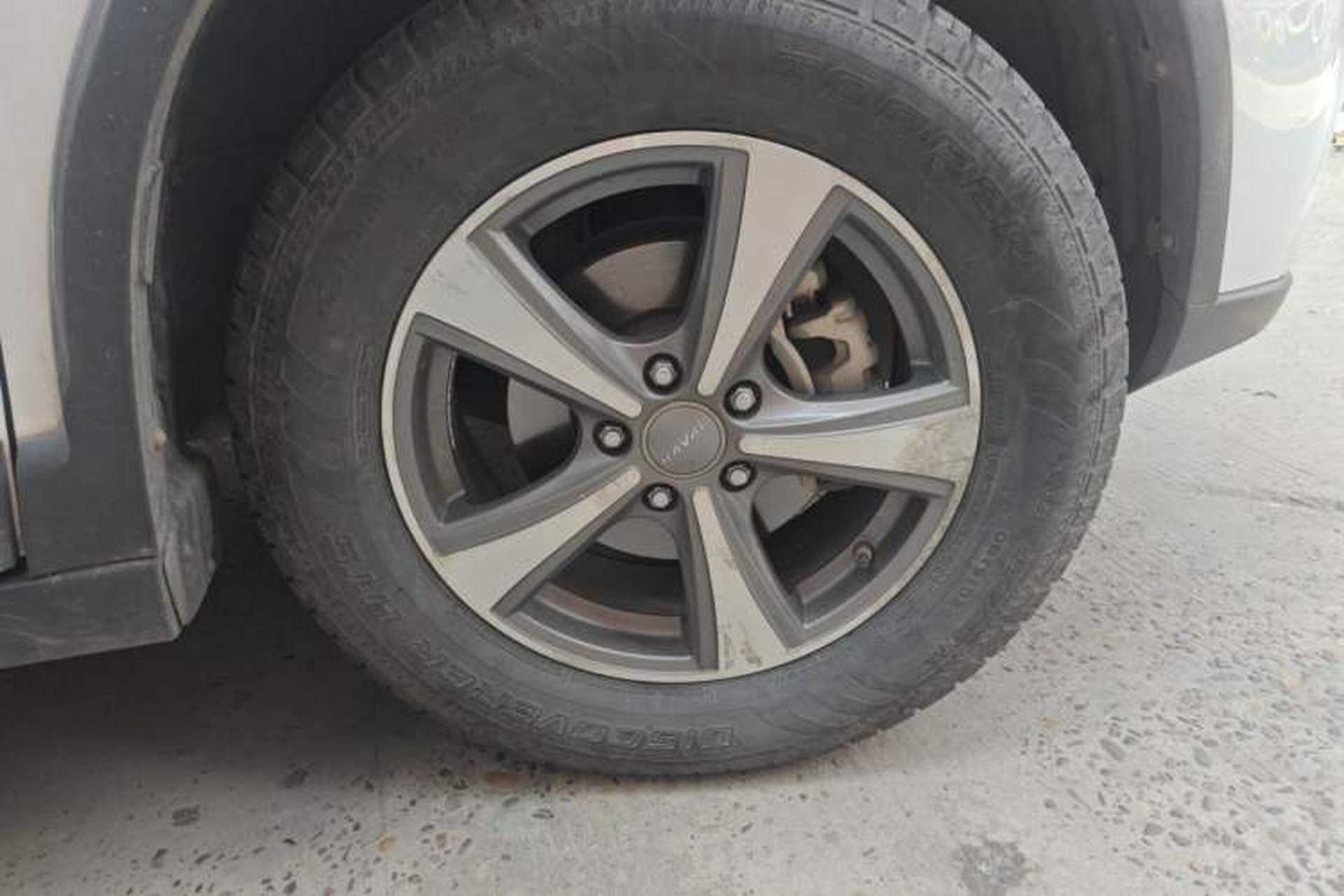 Used Haval H6 2017 Red-Label Sport Edition 1.5T Manual Two-Wheel Drive Elite Model Right Front Wheel Hub