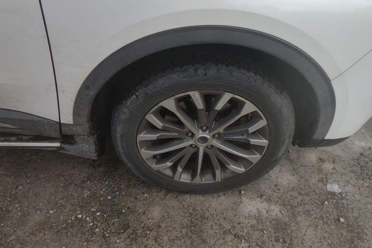 Used Haval H6 2017 Blue Label 2.0T Automatic Two-Wheel Drive Smart Edition Right Front Wheel Hub