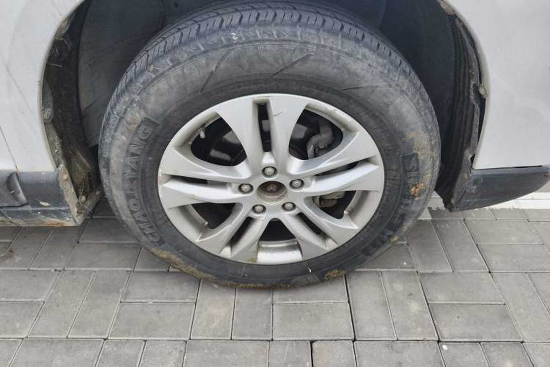 Used Haval H6 2017 Blue Label Sport Edition 1.5T Manual Two-Wheel Drive Elite Model Right Front Wheel Hub