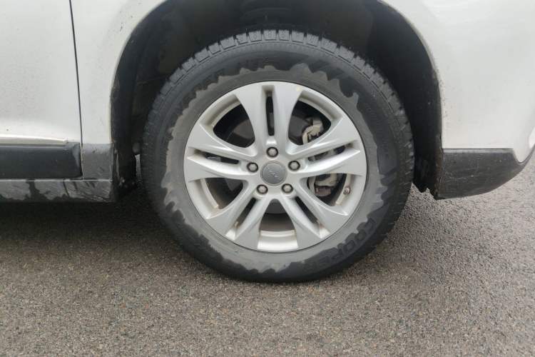 Used Haval H6 2017 Blue Label Sport Edition 1.5T Manual Two-Wheel Drive Elite Model Right Front Wheel Hub