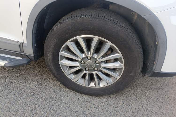 Used Haval H6 2017 Red-Label Sport Edition 1.5T Automatic Two-Wheel Drive Luxury Model Right Front Wheel Hub