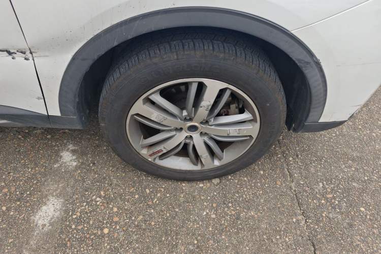 Used Haval H6 2017 Red-Label 1.5T Automatic Two-Wheel Drive Smart Edition Right Front Wheel Hub