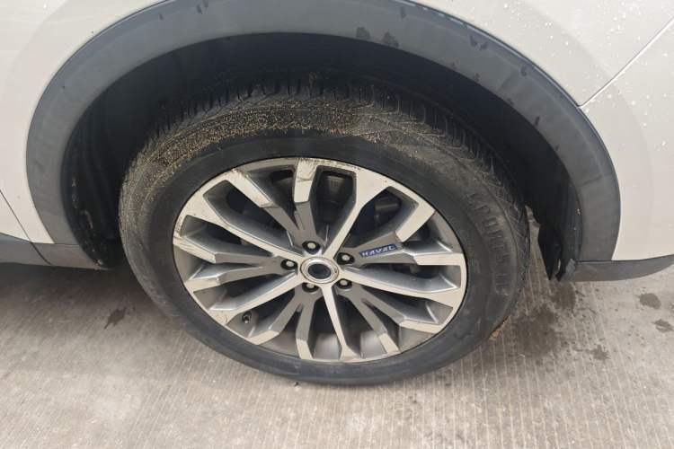Used Haval H6 2017 Blue Label 2.0T Automatic Two-Wheel Drive Smart Edition Right Front Wheel Hub