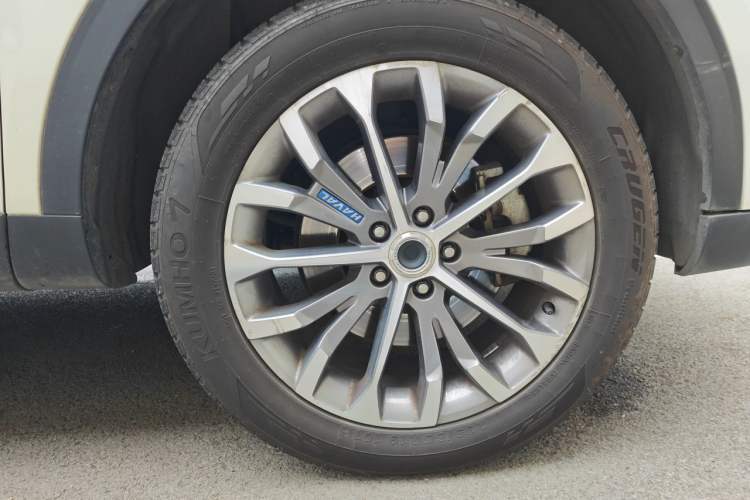 Used Haval H6 2017 Blue Label 1.5T Automatic Two-Wheel Drive Leading Plus Model Right Front Wheel Hub