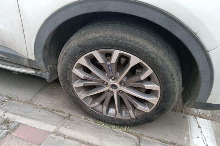 Used Haval H6 2017 Blue Label 2.0T Automatic Two-Wheel Drive Smart Edition Right Front Wheel Hub