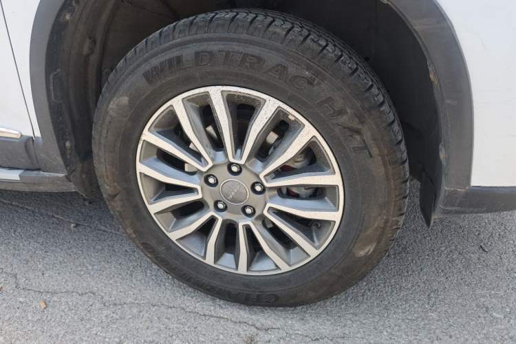 Used Haval H6 2017 Red-Label Sport Edition 1.5T Automatic Two-Wheel Drive Luxury Model Right Front Wheel Hub
