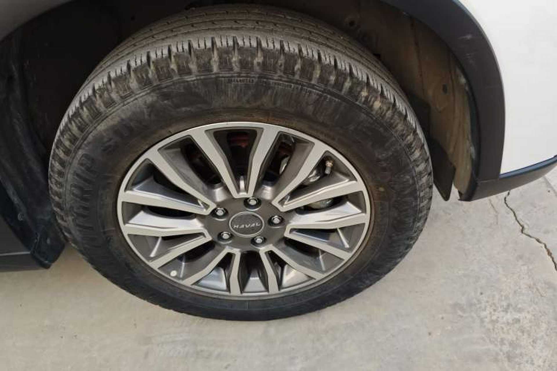 Used Haval H6 2017 Red-Label Sport Edition 1.5T Automatic Two-Wheel Drive Luxury Model Right Front Wheel Hub