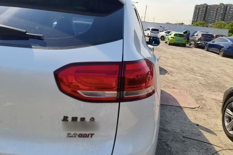 Used Haval H6 2017 Red Label 2.0T Automatic Two-Wheel Drive ZhiShang Model Right Rear Taillight