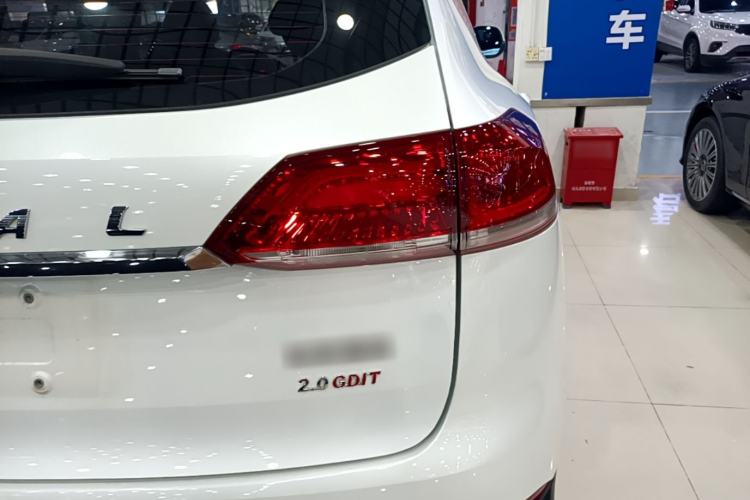 Used Haval H6 2017 Blue Label 2.0T Automatic Two-Wheel Drive Smart Edition Right Rear Taillight
