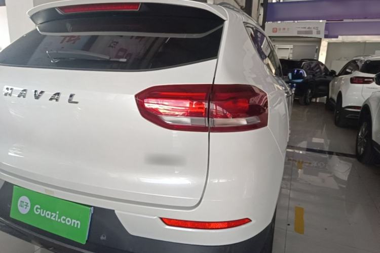 Used Haval H6 2017 Red-Label 1.5T Automatic Two-Wheel Drive Smart Edition Right Rear Taillight