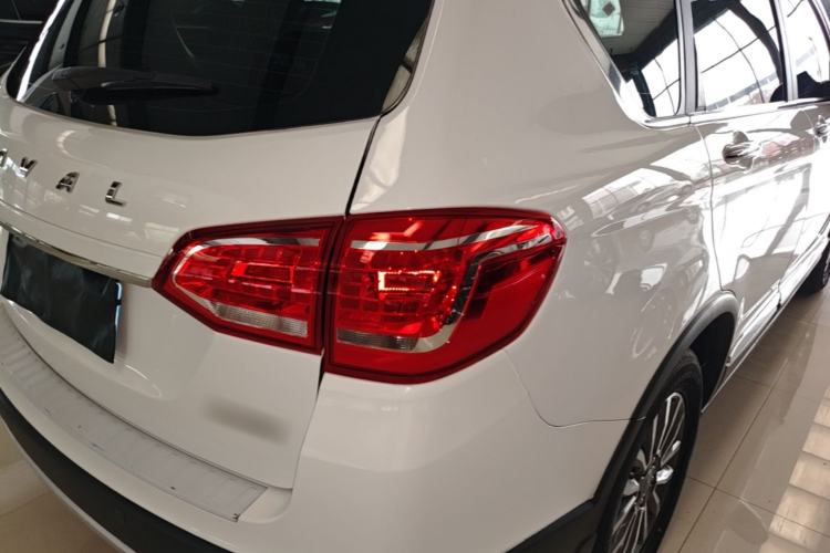 Used Haval H6 2017 Red-Label Sport Edition 1.5T Automatic Two-Wheel Drive Luxury Model Right Rear Taillight