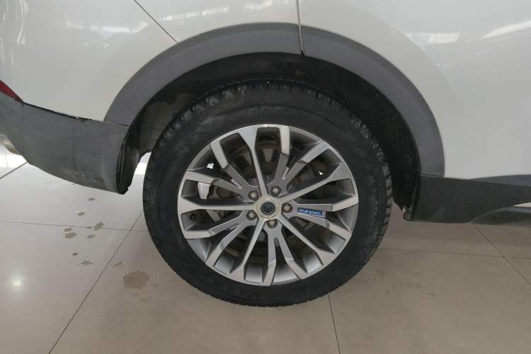 Used Haval H6 2017 Blue Label 1.3T Automatic Two-Wheel Drive ZhiShang Model Right Rear Wheel Hub