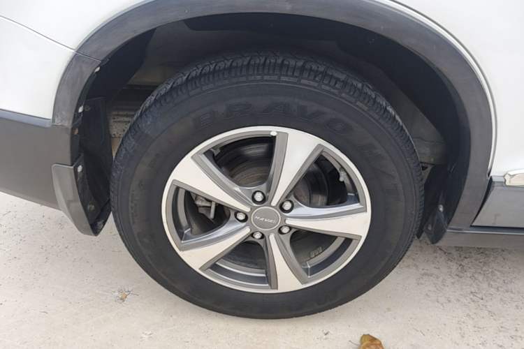 Used Haval H6 2017 Red-Label Sport Edition 1.5T Manual Two-Wheel Drive Elite Model Right Rear Wheel Hub