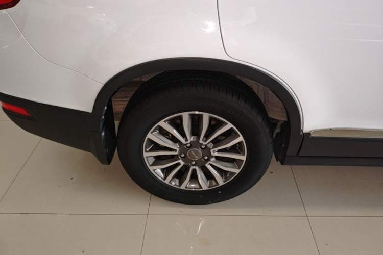 Used Haval H6 2017 Red-Label Sport Edition 1.5T Automatic Two-Wheel Drive Luxury Model Right Rear Wheel Hub