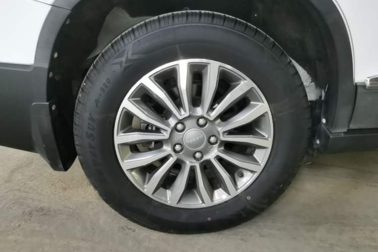 Used Haval H6 2017 Red-Label Sport Edition 1.5T Automatic Two-Wheel Drive Luxury Model Right Rear Wheel Hub