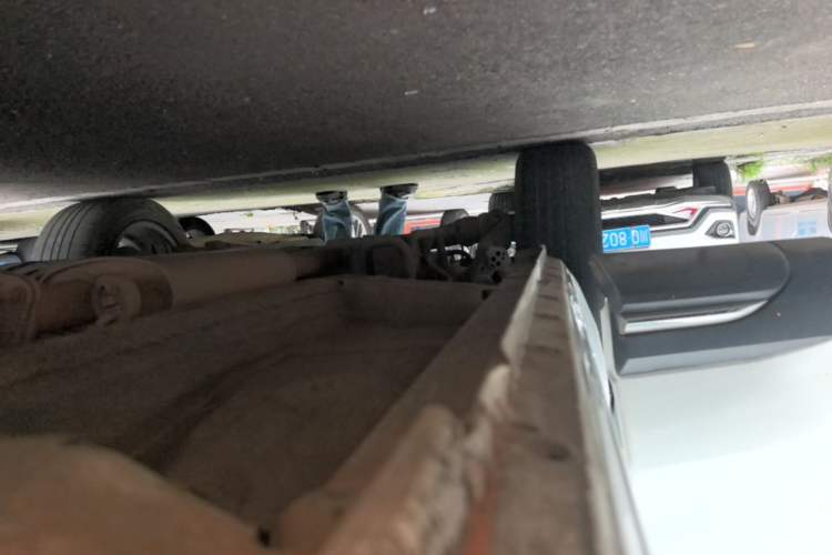 Used Haval H6 2017 Blue Label 1.5T Automatic Two-Wheel Drive ZhiShang Model Right Side Sill