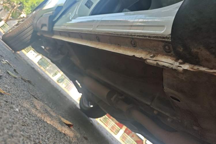 Used Haval H6 2017 Blue Label 1.5T Automatic Two-Wheel Drive ZhiShang Model Right Side Sill