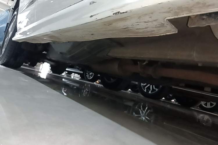 Used Haval H6 2017 Classic Edition 1.5T Manual Two-Wheel Drive Urban Model Right Side Sill