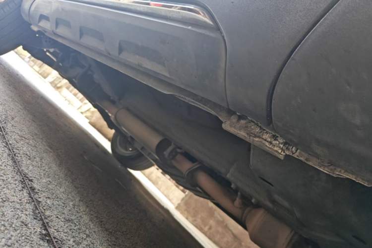 Used Haval H6 2017 Blue Label 2.0T Automatic Two-Wheel Drive Smart Edition Right Side Sill