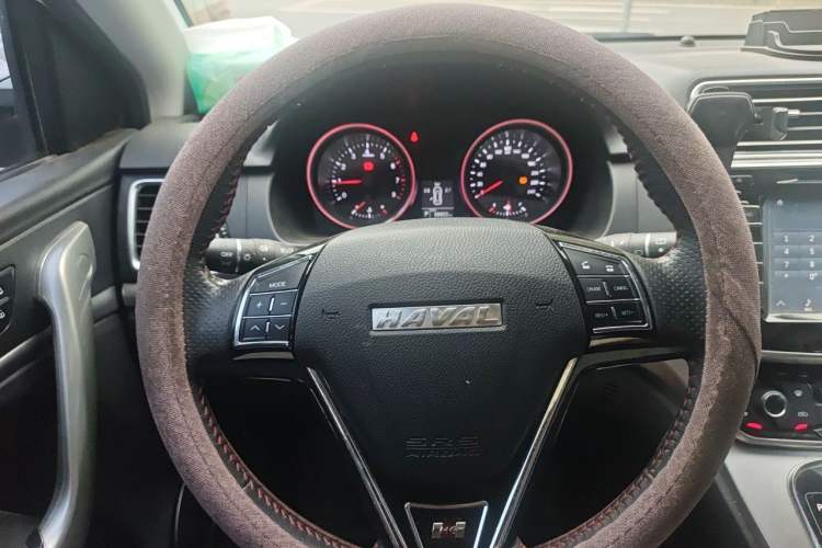 Used Haval H6 2017 Red-Label Sport Edition 1.5T Automatic Two-Wheel Drive Luxury Model Steering Wheel