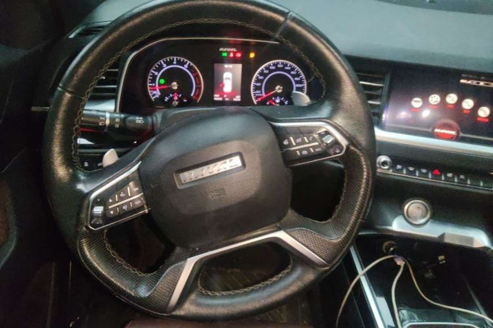 Used Haval H6 2017 Red Label 2.0T Automatic Two-Wheel Drive ZhiShang Model Steering Wheel