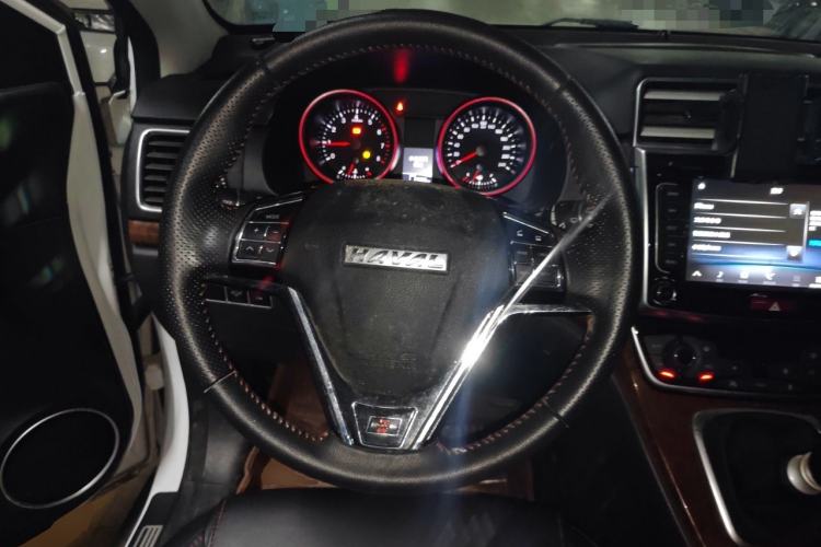 Used Haval H6 2017 Red-Label Sport Edition 1.5T Manual Two-Wheel Drive Elite Model Steering Wheel