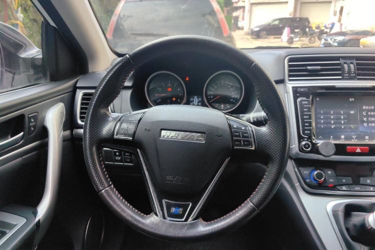 Used Haval H6 2017 Blue Label Sport Edition 1.5T Manual Two-Wheel Drive Elite Model Steering Wheel