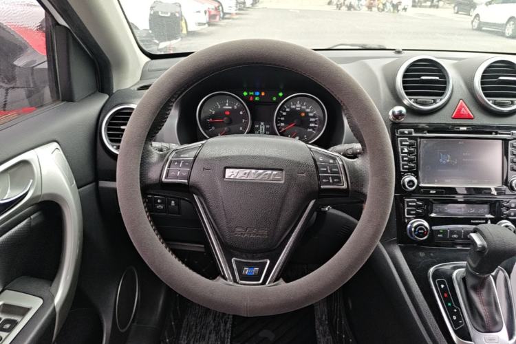 Used Haval H6 2017 Classic Edition 1.5T Automatic Two-Wheel Drive Elite Model Steering Wheel