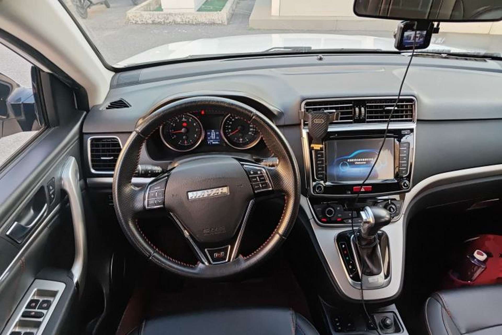 Used Haval H6 2017 Red-Label Sport Edition 1.5T Automatic Two-Wheel Drive Luxury Model Steering Wheel