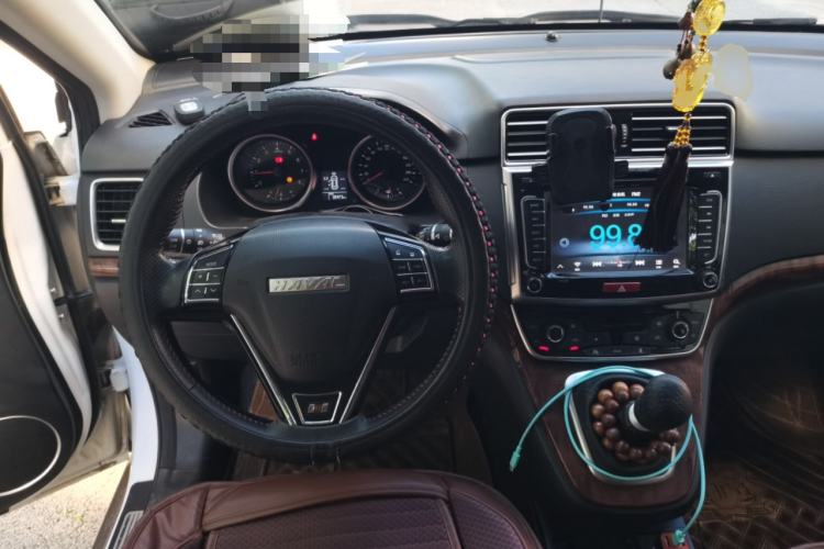 Used Haval H6 2017 Red-Label Sport Edition 1.5T Manual Two-Wheel Drive Elite Model Steering Wheel