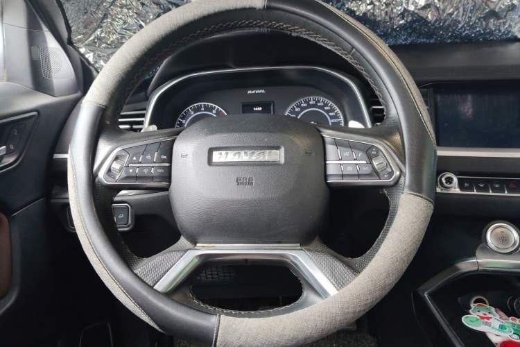 Used Haval H6 2017 Blue Label 1.5T Automatic Two-Wheel Drive ZhiShang Model Steering Wheel